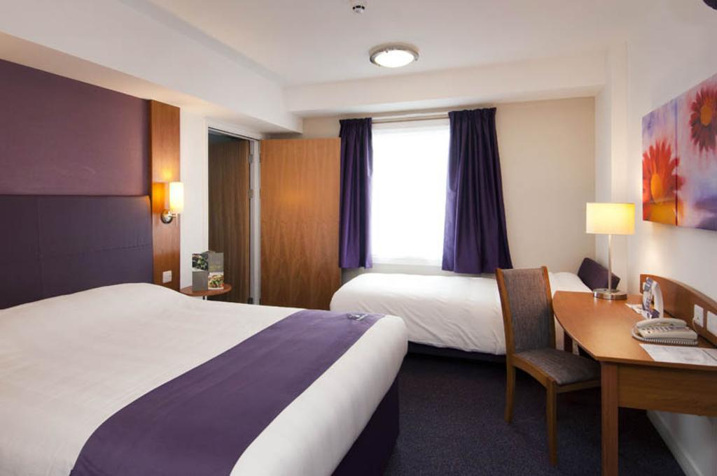 Premier Inn Leamington Spa Town Centre Værelse billede