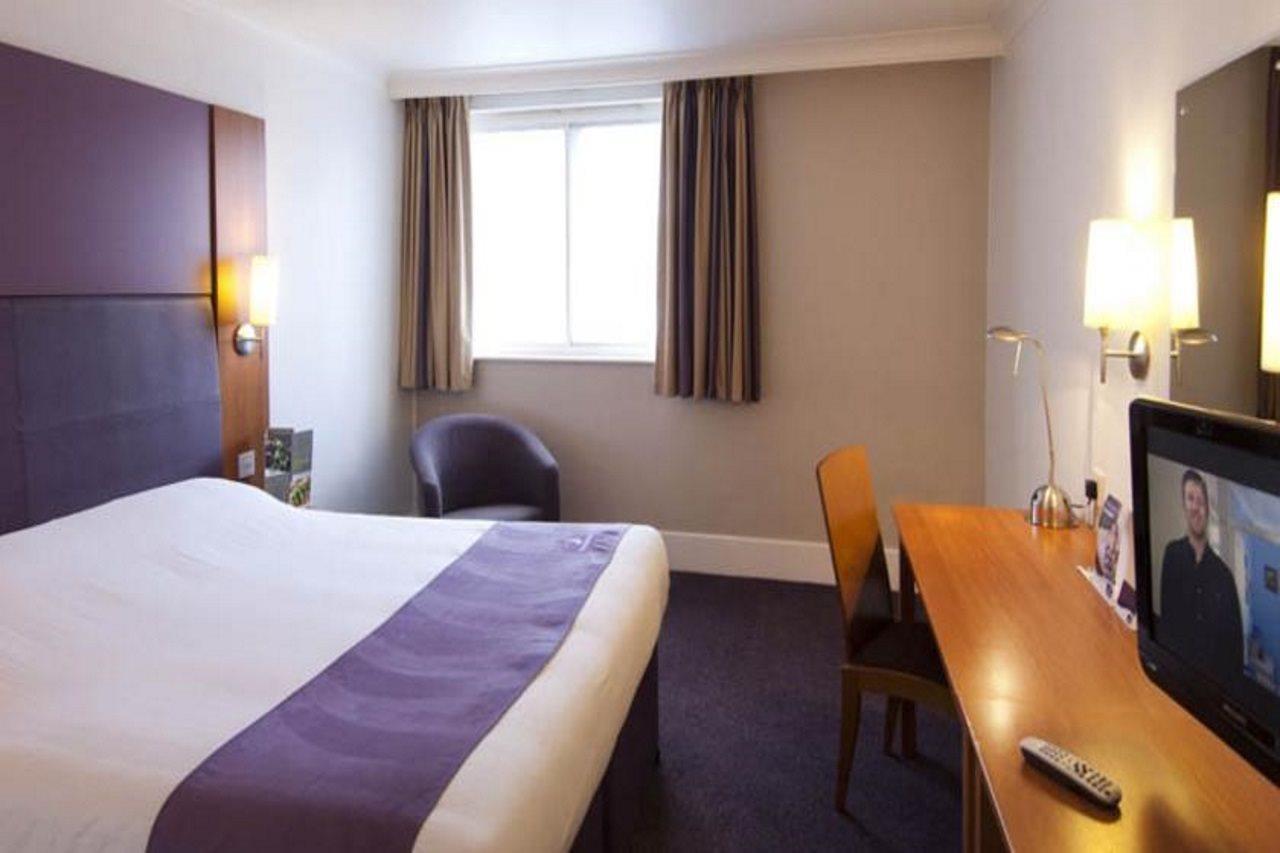 Premier Inn Leamington Spa Town Centre Eksteriør billede